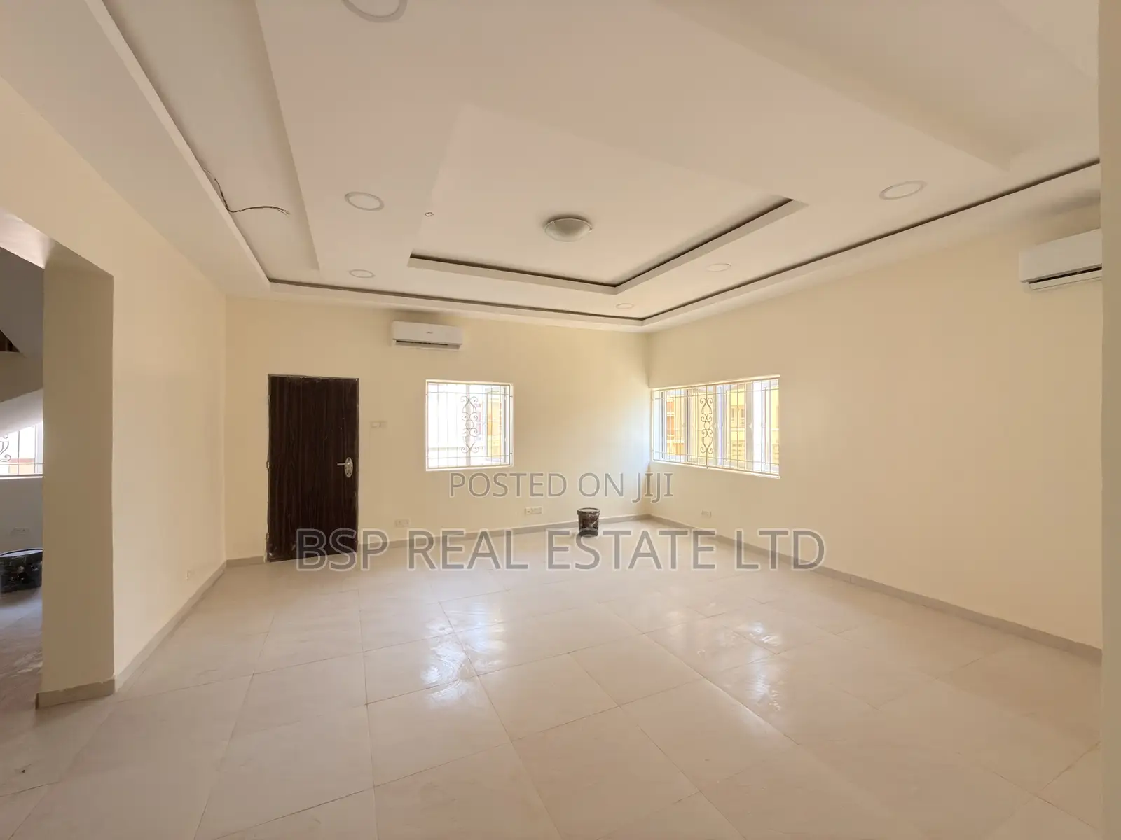 4bdrm Duplex in Life Camp for rent
