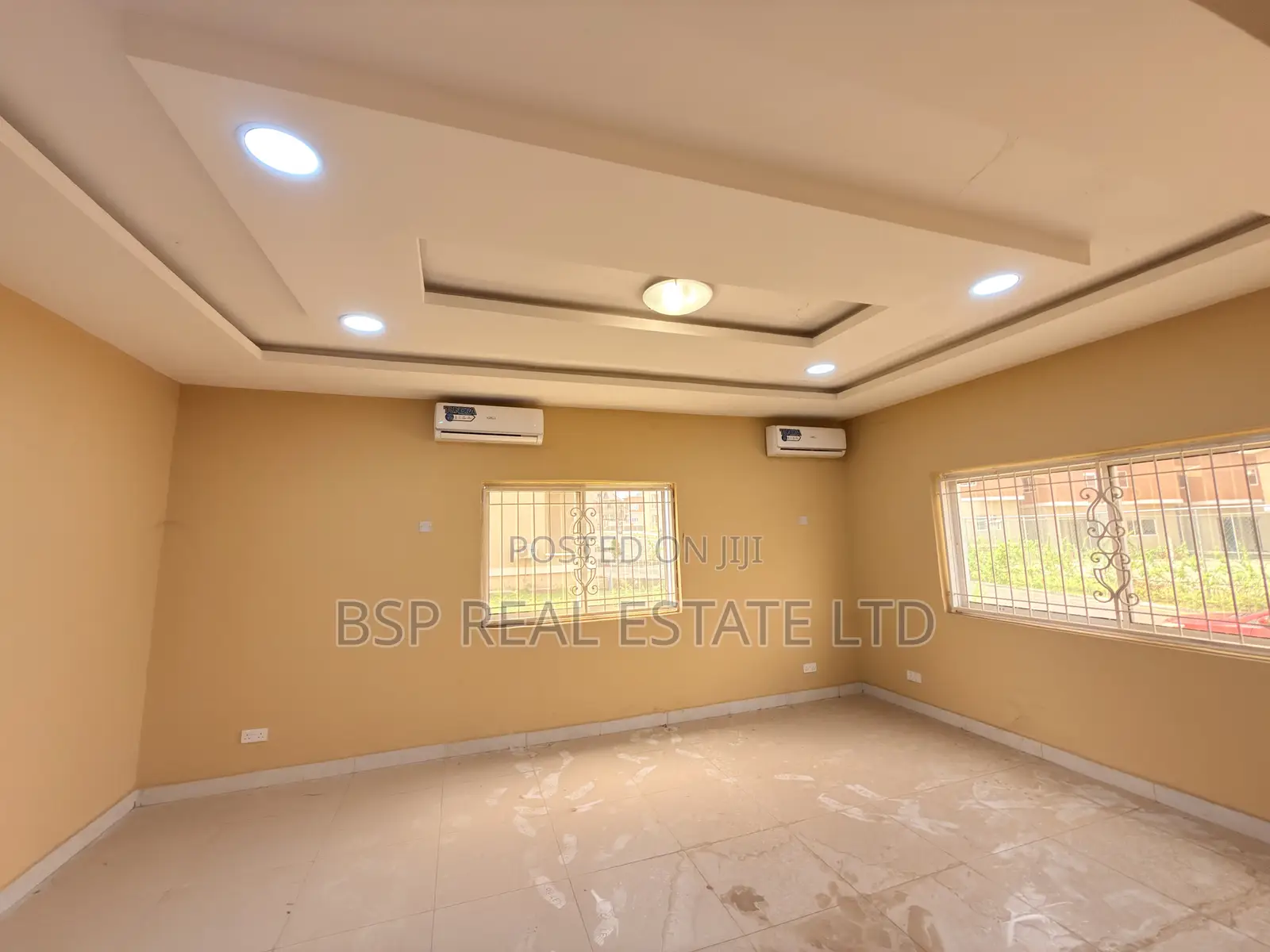 4bdrm Townhouse / Terrace in Life Camp for rent