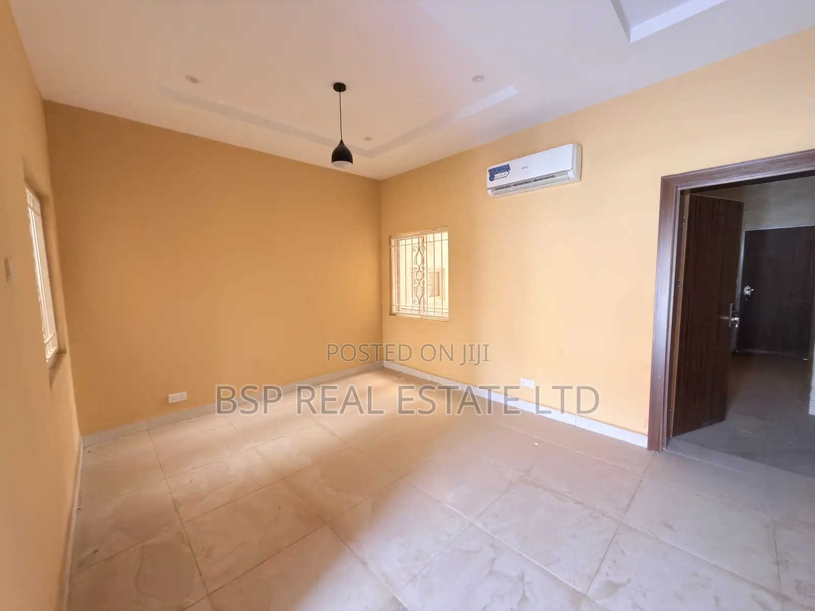 4bdrm Townhouse / Terrace in Life Camp for rent