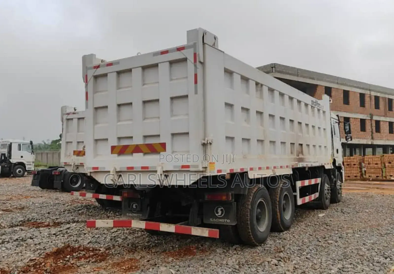 Brand New 375hp Sagmoto Tipper Dump Truck