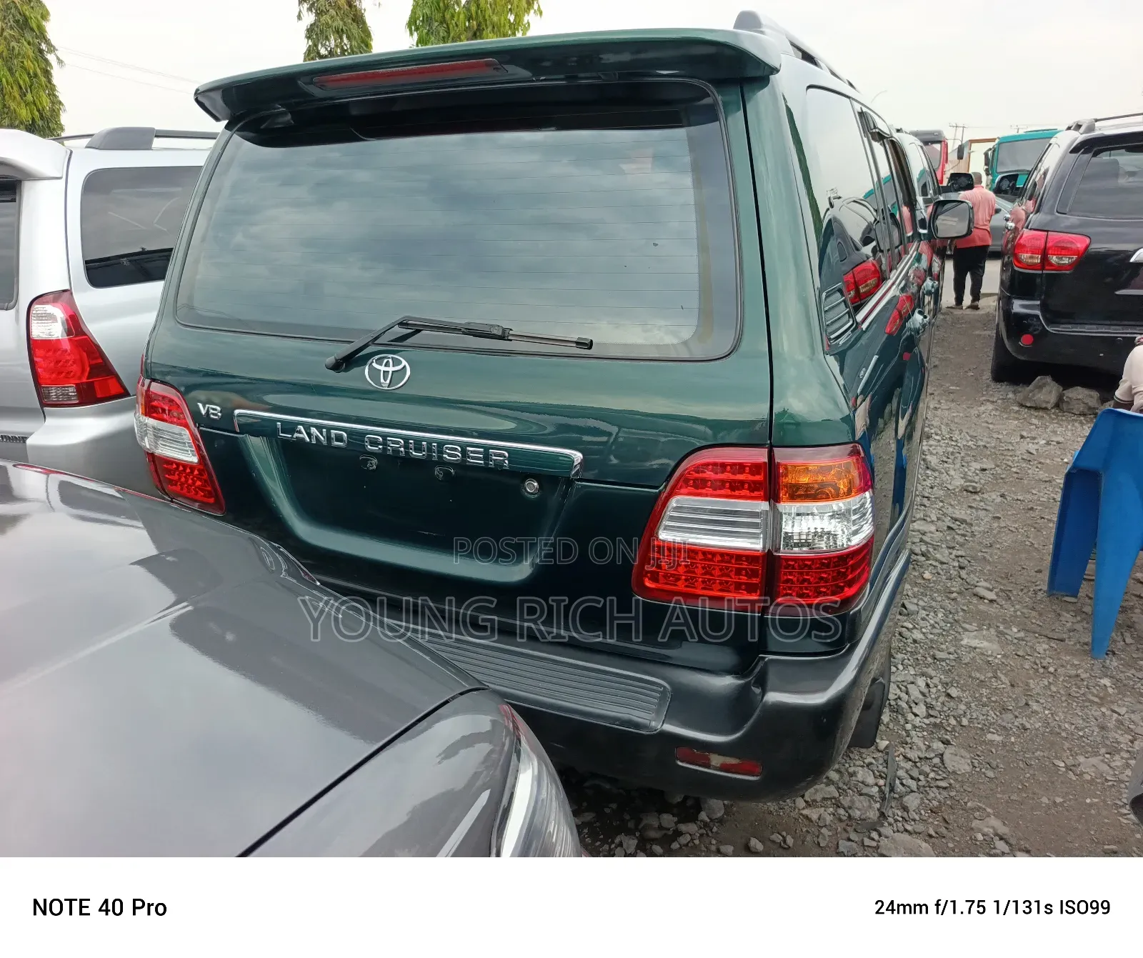 Toyota Land Cruiser 2005 Blue