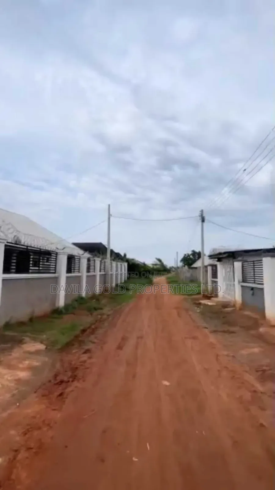 12bdrm Block of Flats in Benin City for sale