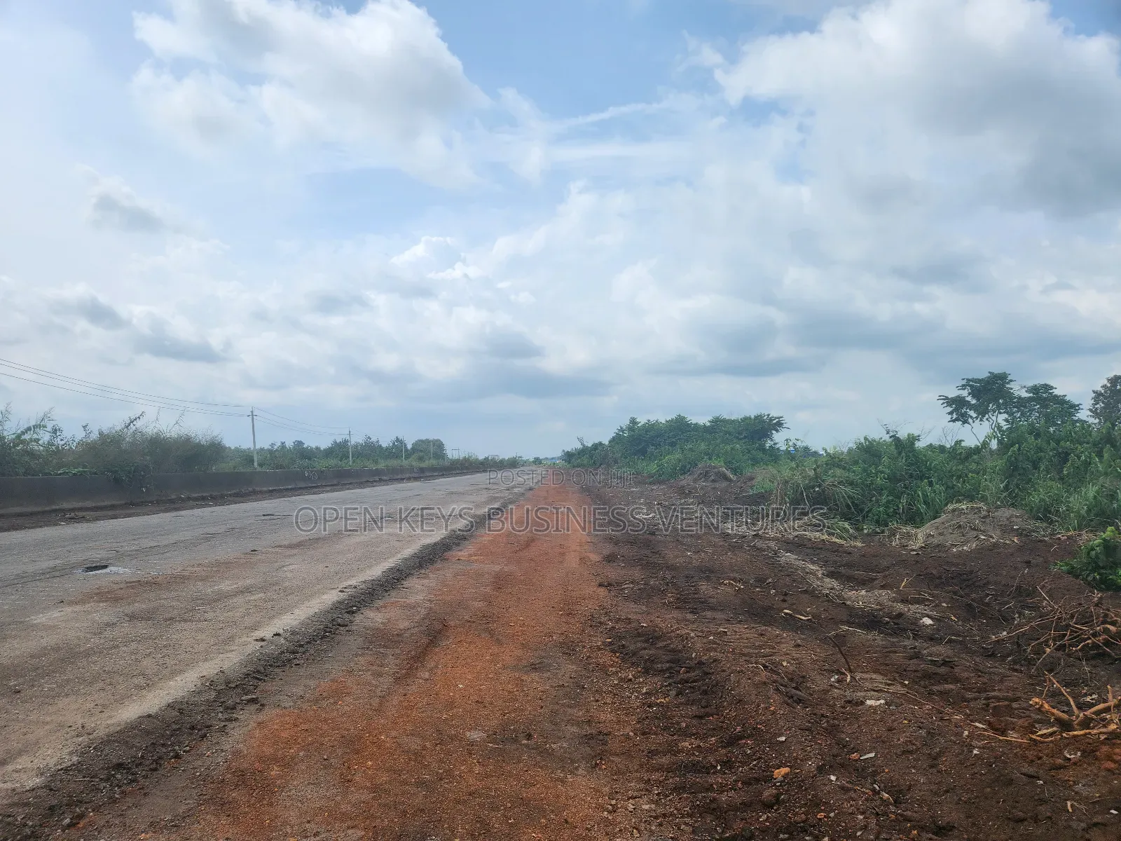 255 Acres of Industrial Land at Odogbolu Road.Ogun State