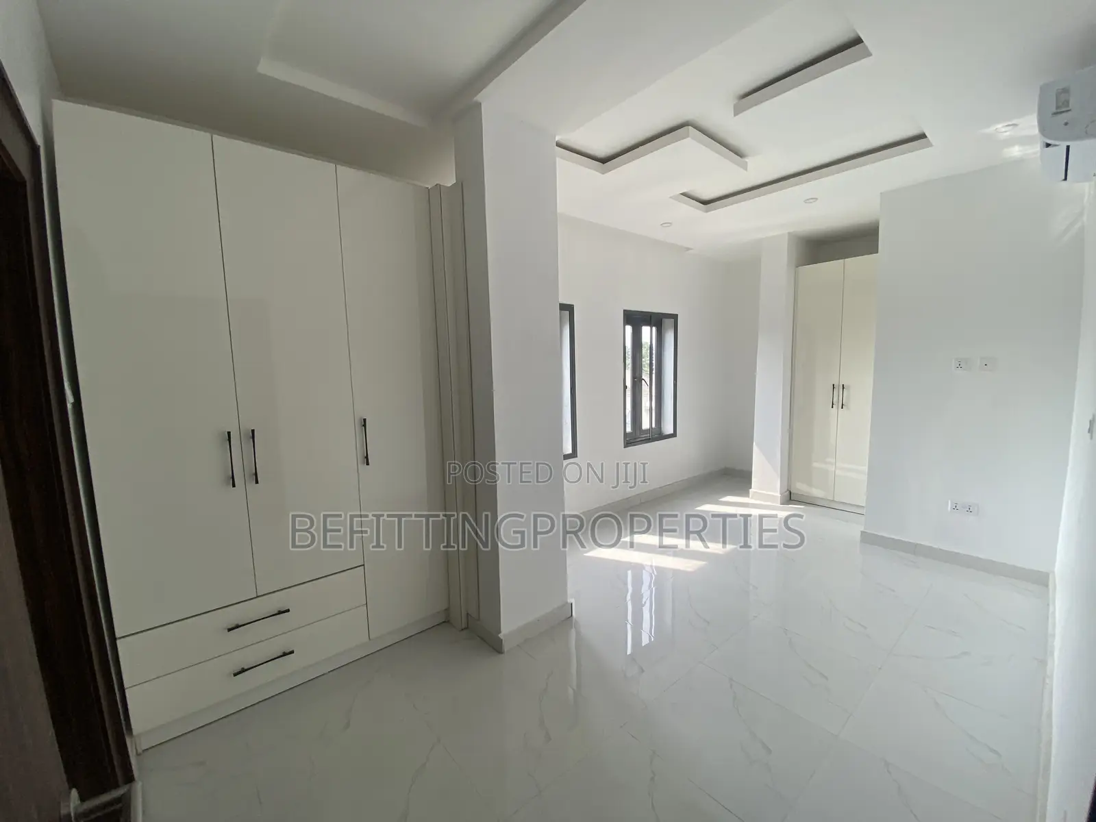 2bdrm Block of Flats in Ikoyi for rent