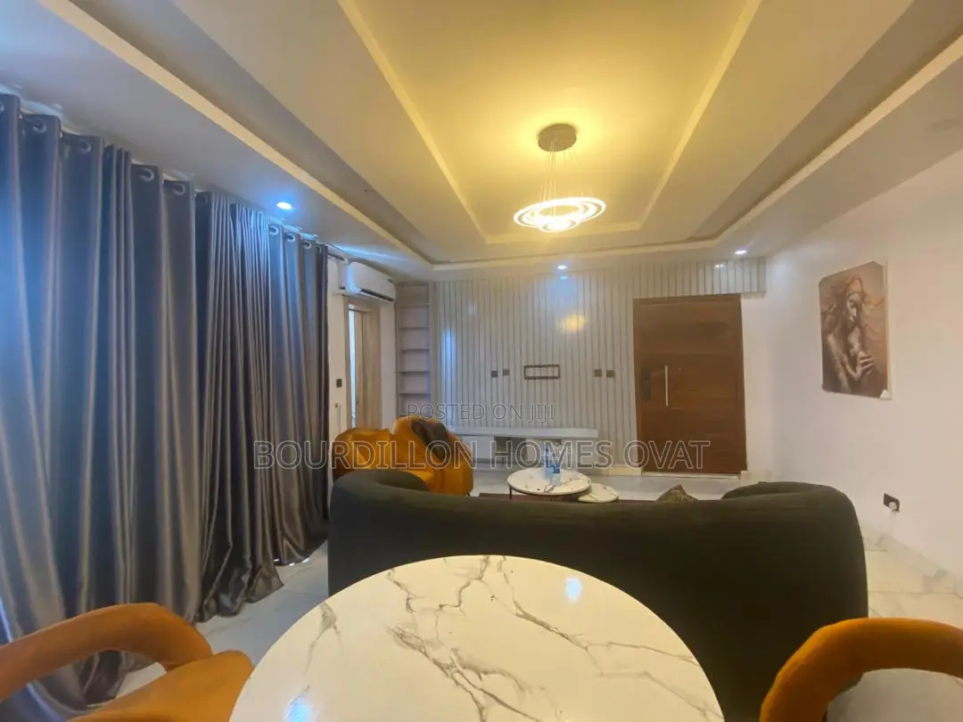 2bdrm Apartment in Ikate Lekki Lagos.. for rent