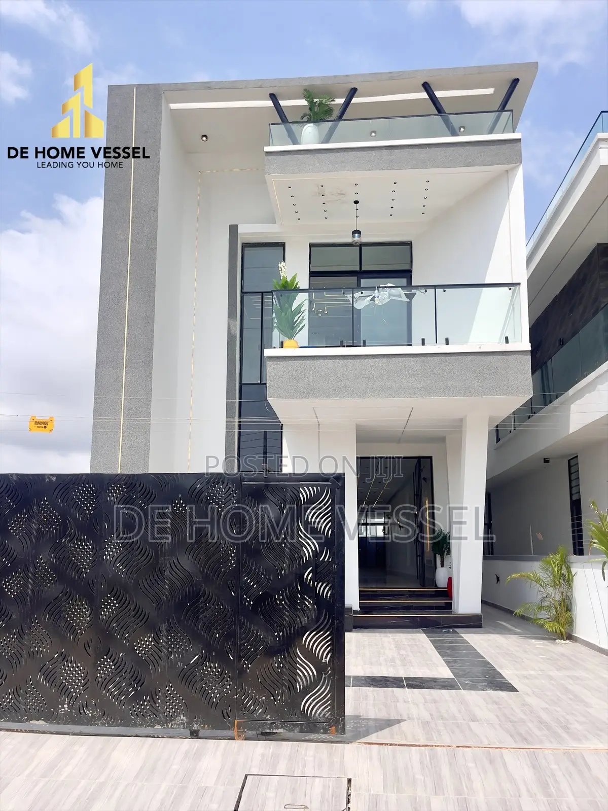 5bdrm Duplex in Ajah for sale
