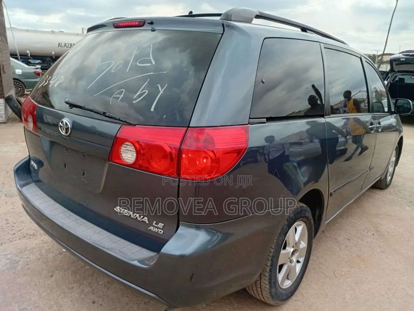 Toyota Sienna LE 4WD 2007 Gray