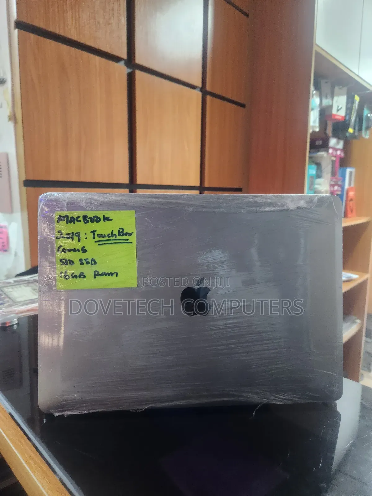 Laptop Apple MacBook Pro 2019 16GB Intel Core i5 SSD 512GB