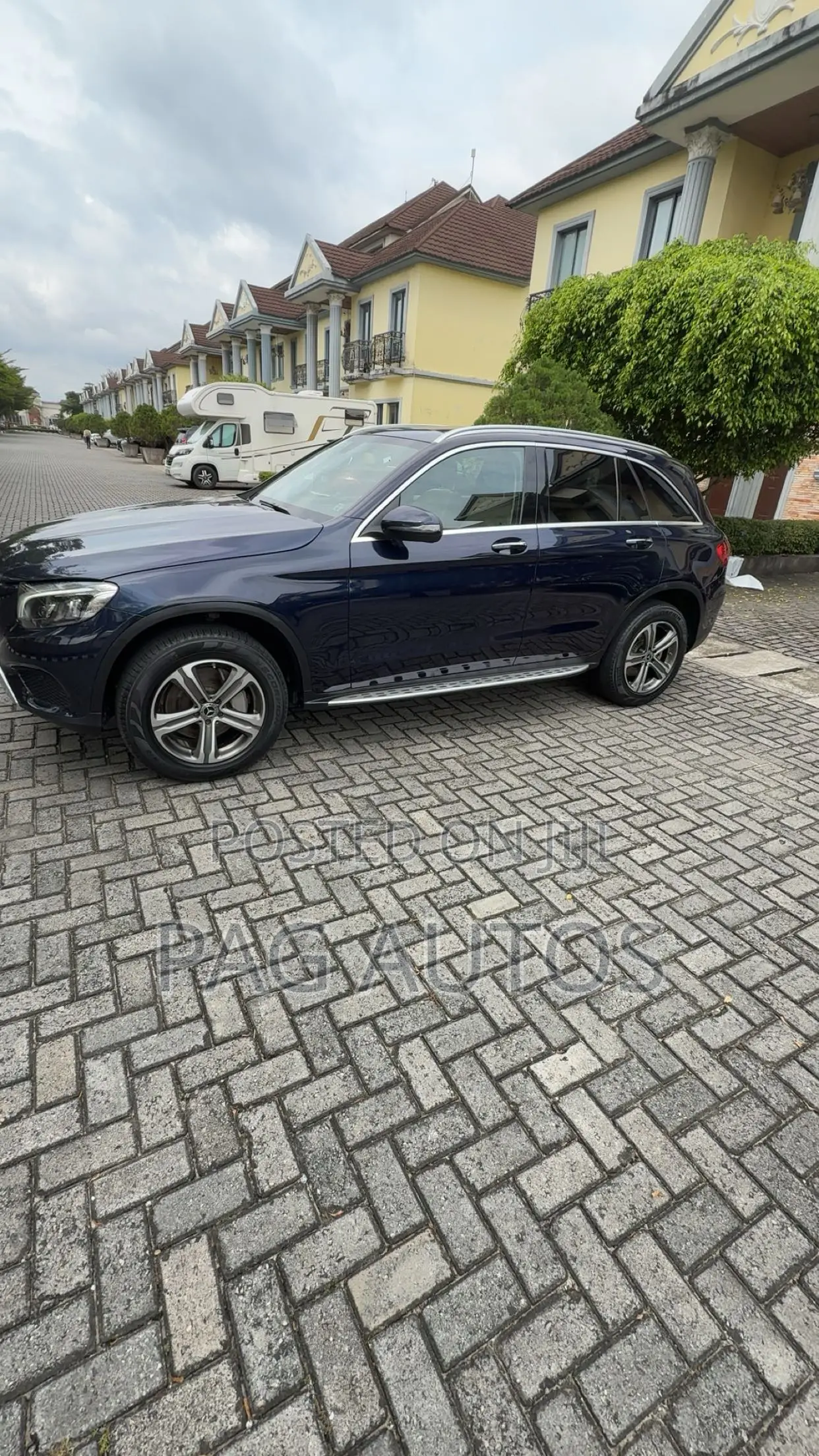 Mercedes-Benz GLC-Class 2018 Blue