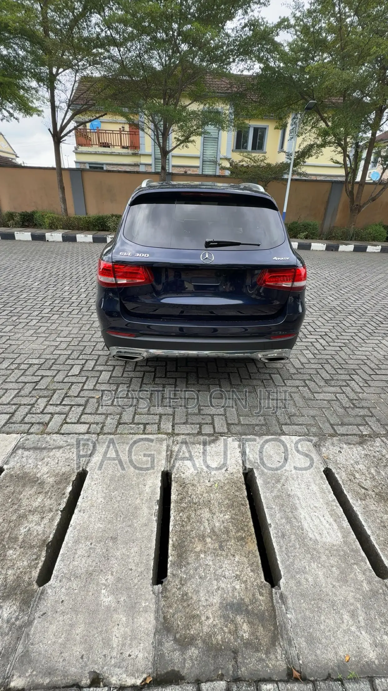 Mercedes-Benz GLC-Class 2018 Blue