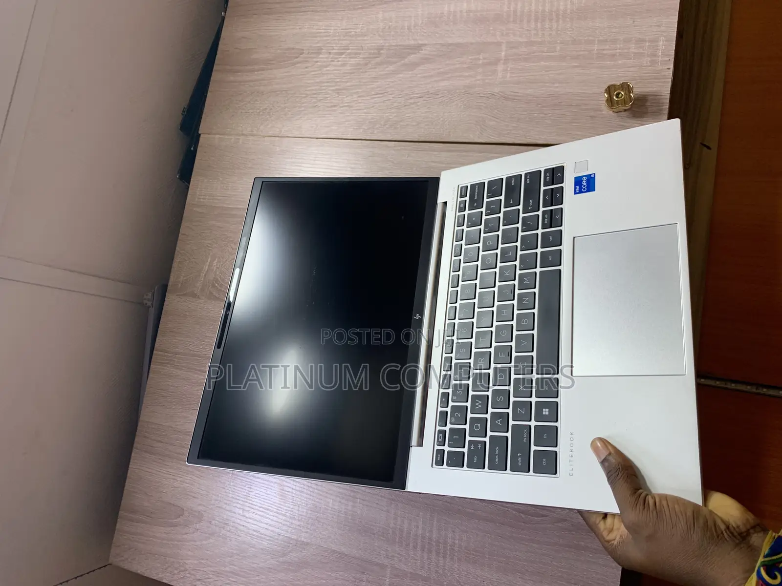 Laptop HP EliteBook 840 G10 16GB Intel Core i5 SSD 512GB