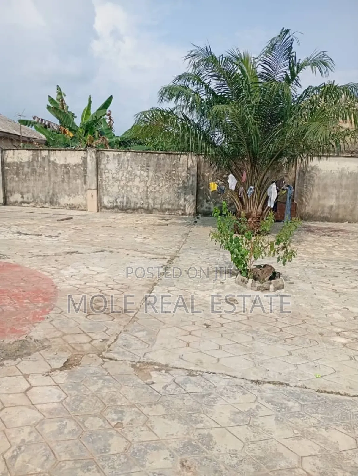 Furnished 4bdrm Bungalow in Ota for sale