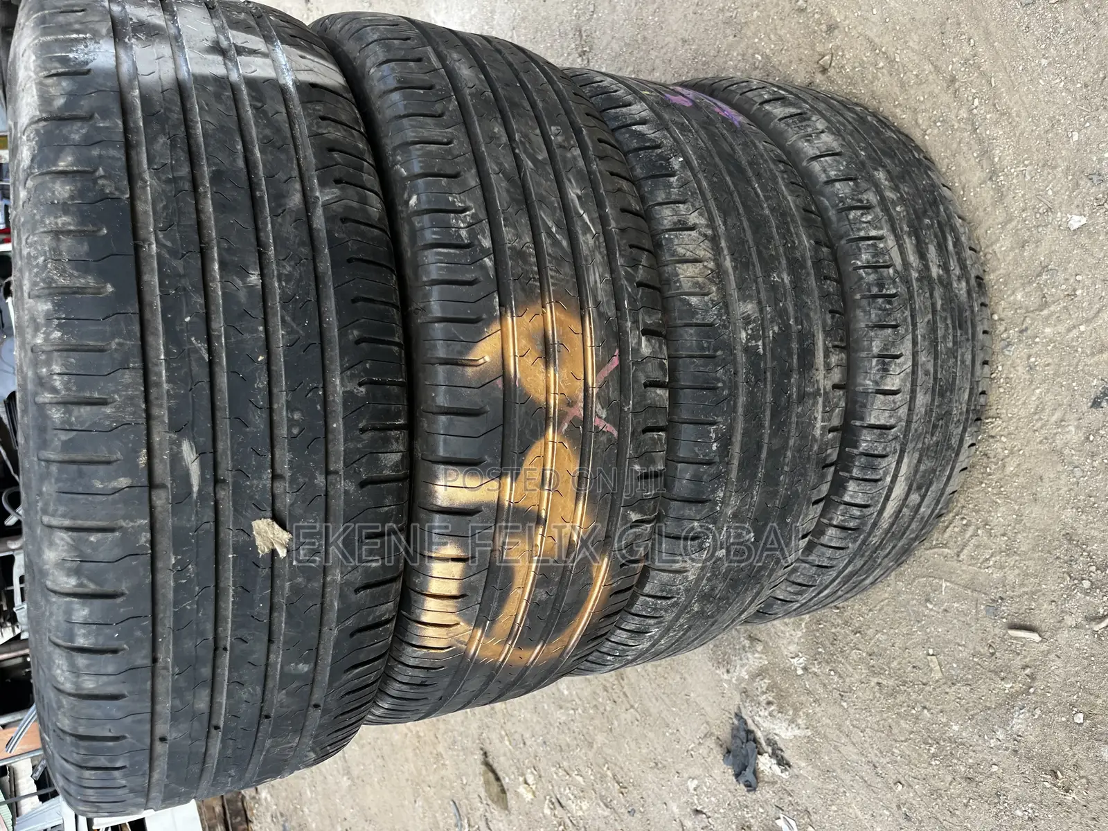 215/55/17 Continental