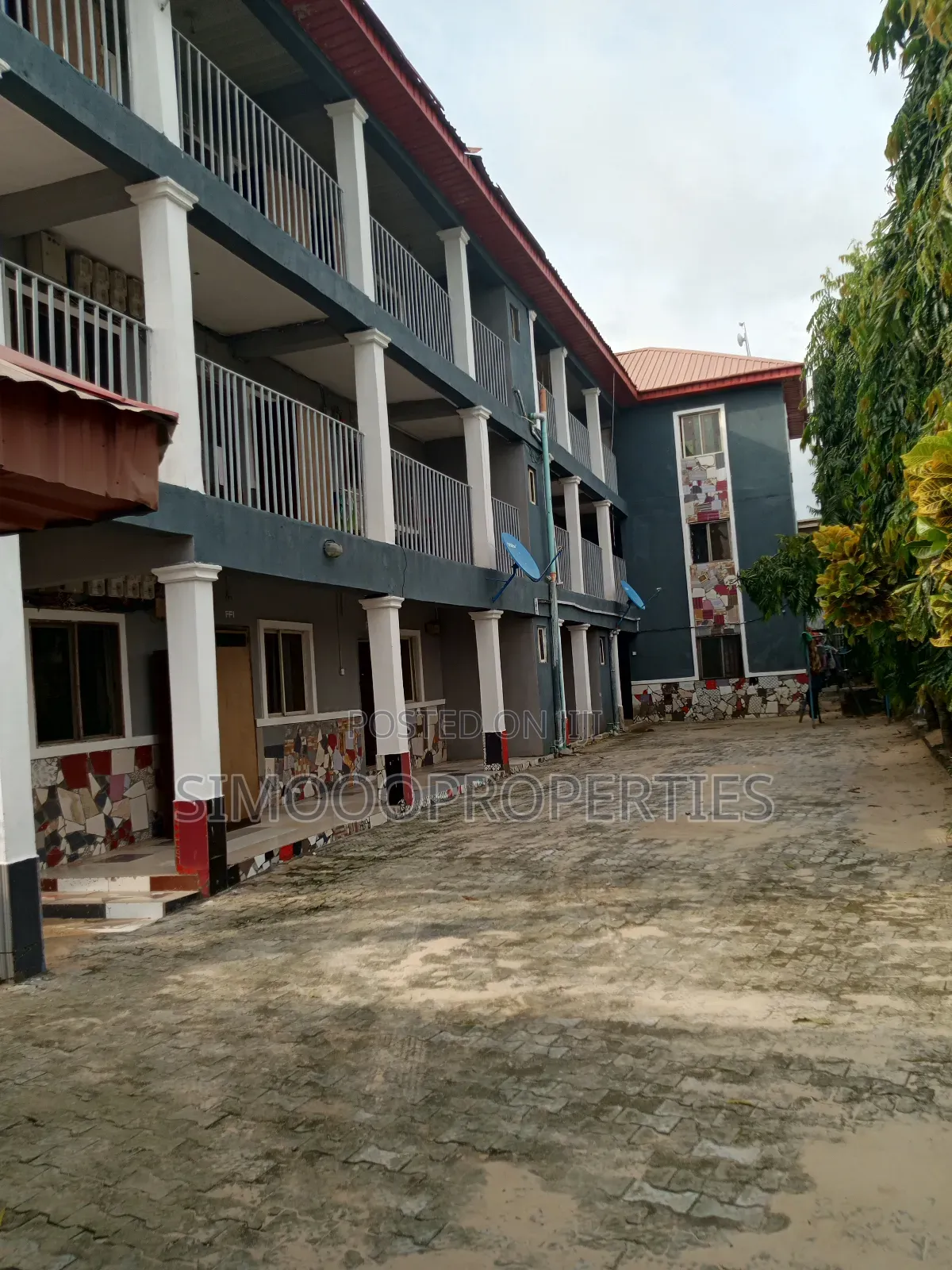 1bdrm Block of Flats in Barfarj Crescent, Awoyaya for rent