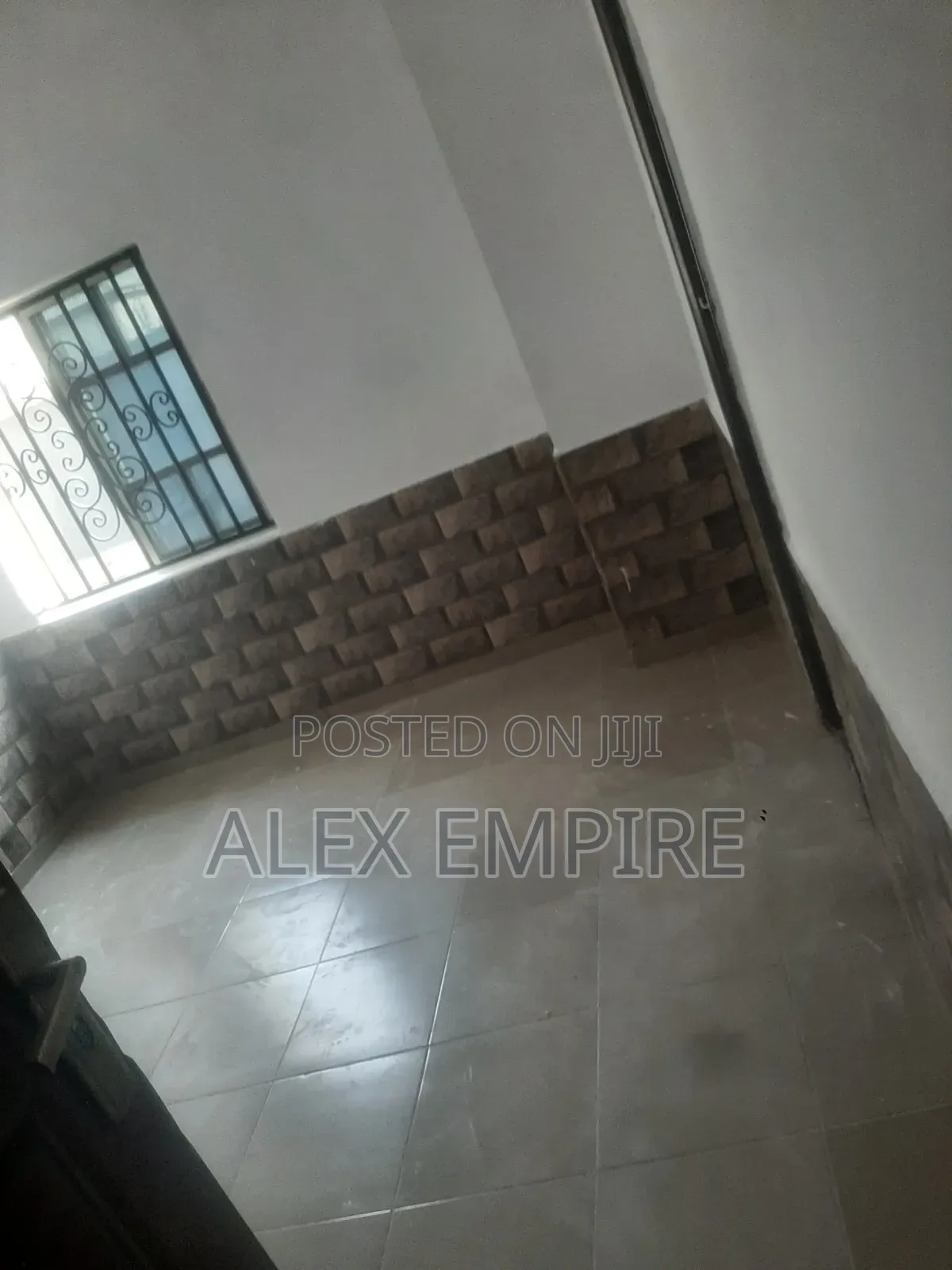 3bdrm Apartment in Ago Palace for rent