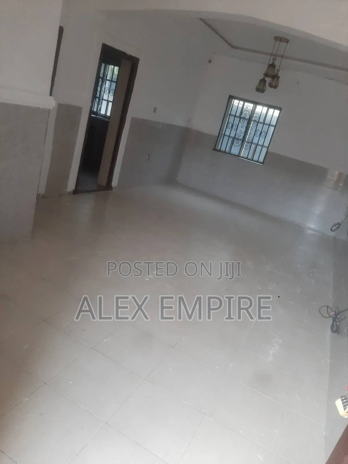 3bdrm Apartment in Ago Palace for rent