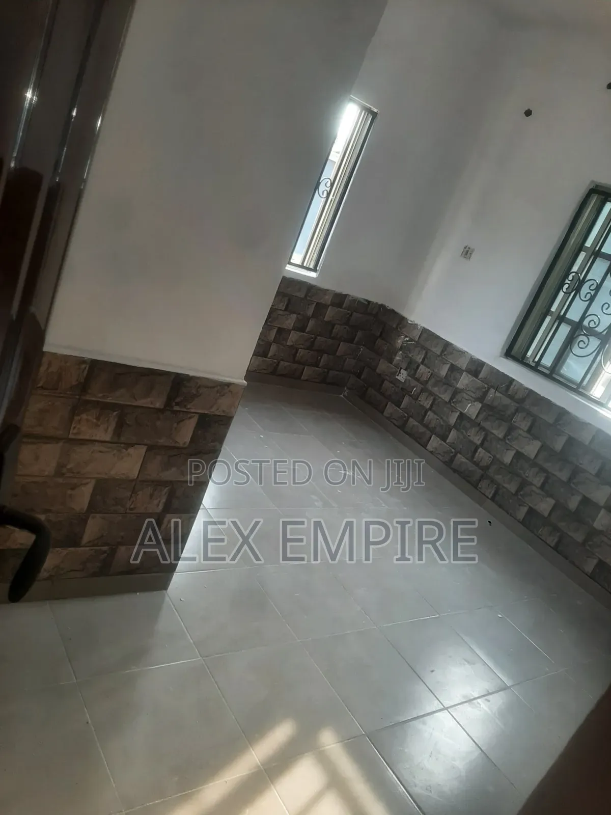 3bdrm Apartment in Ago Palace for rent