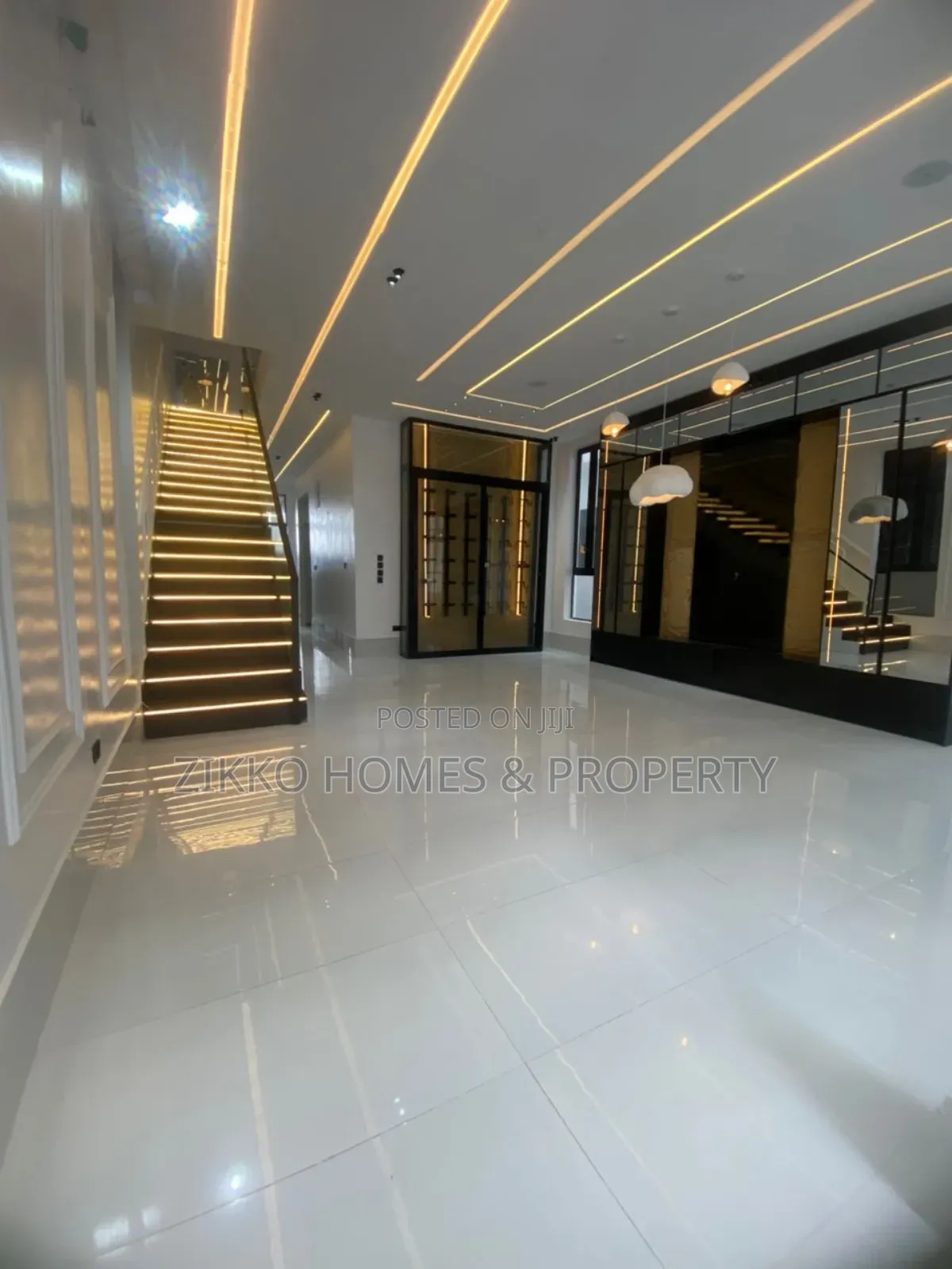5bdrm Duplex in Ajah, Lekki for sale