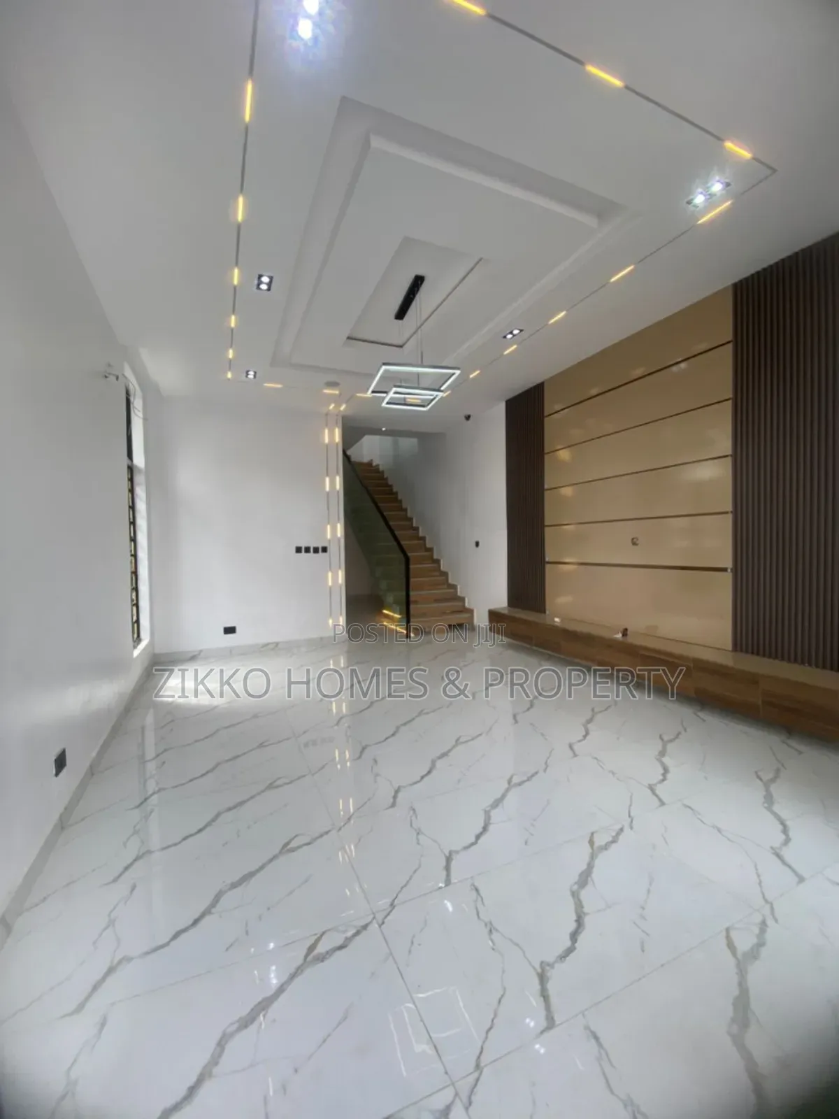 4bdrm Duplex in Ikota, Lekki for sale