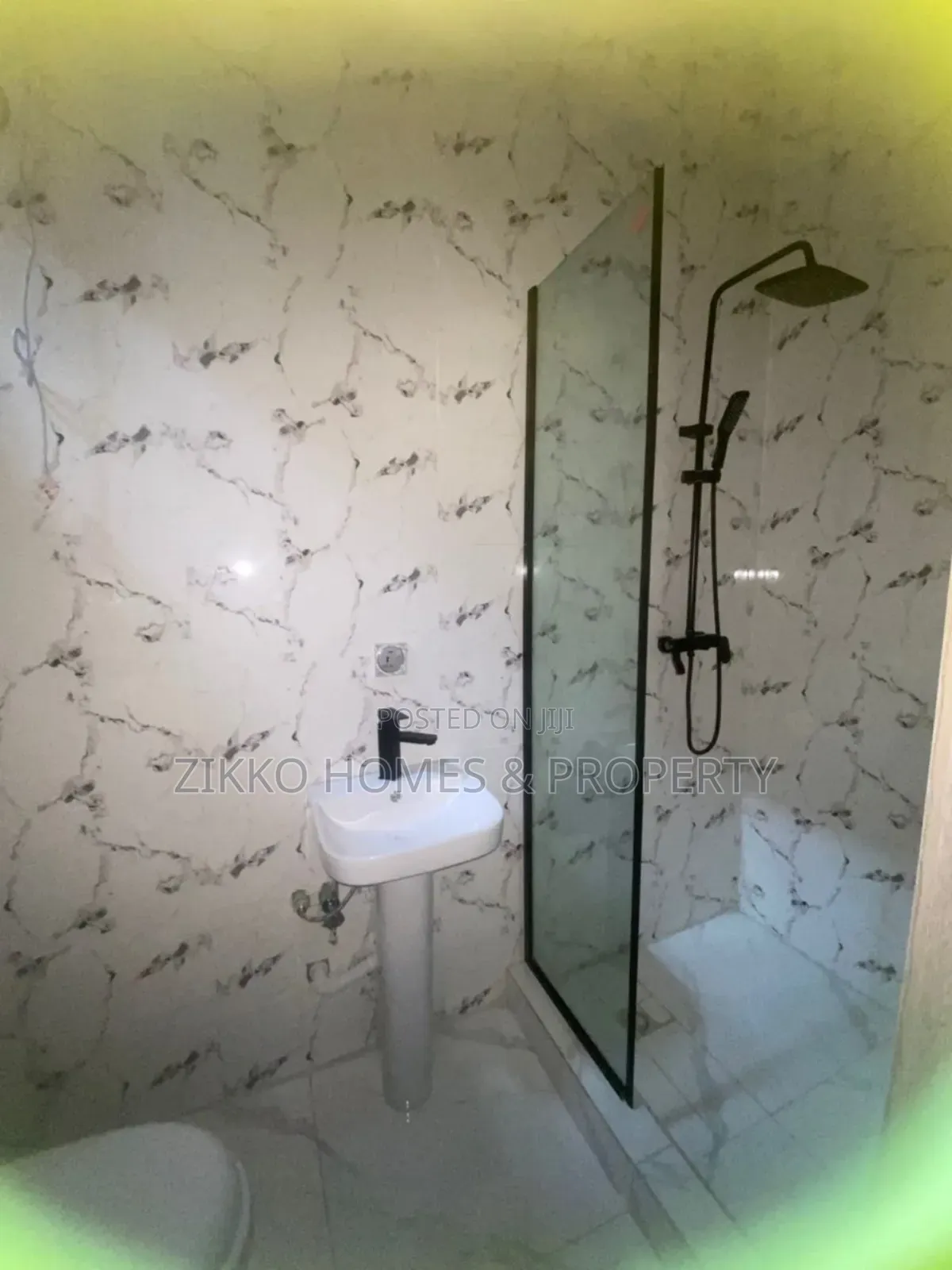 4bdrm Duplex in Ikota, Lekki for sale