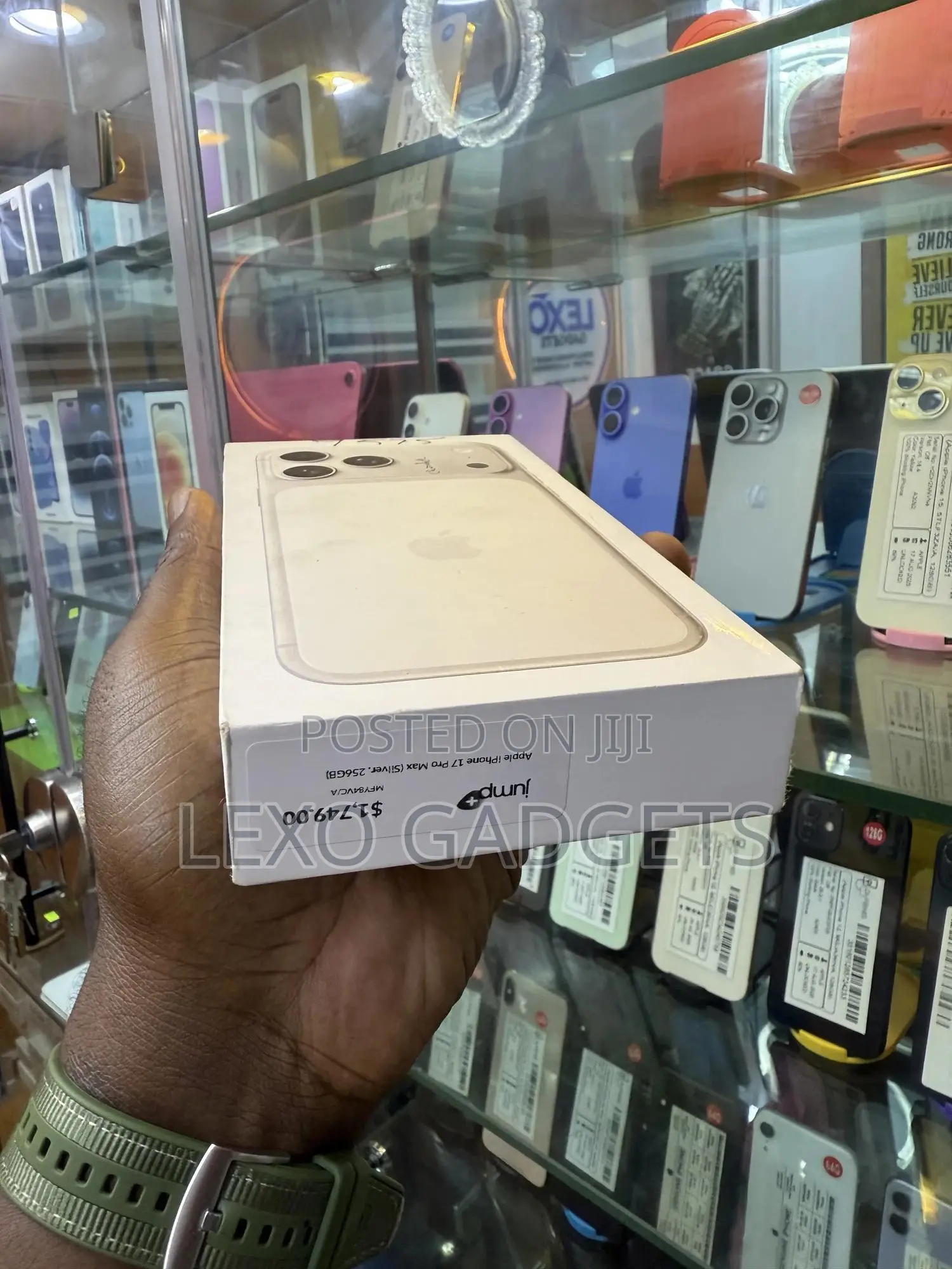 New Apple iPhone 17 Pro Max 256 GB Silver