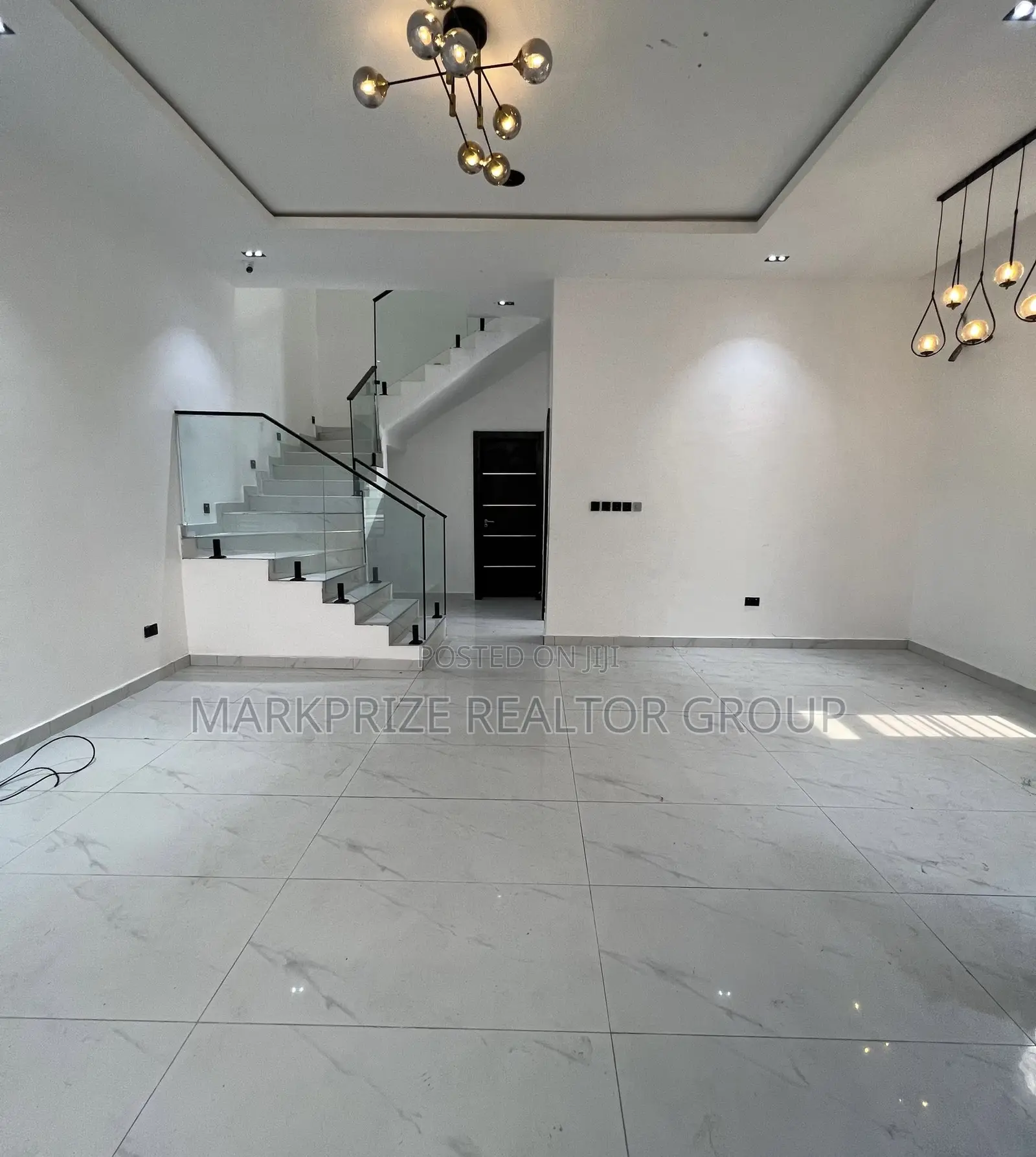 4bdrm Duplex in Orchid 2Nd Toll Gate for sale
