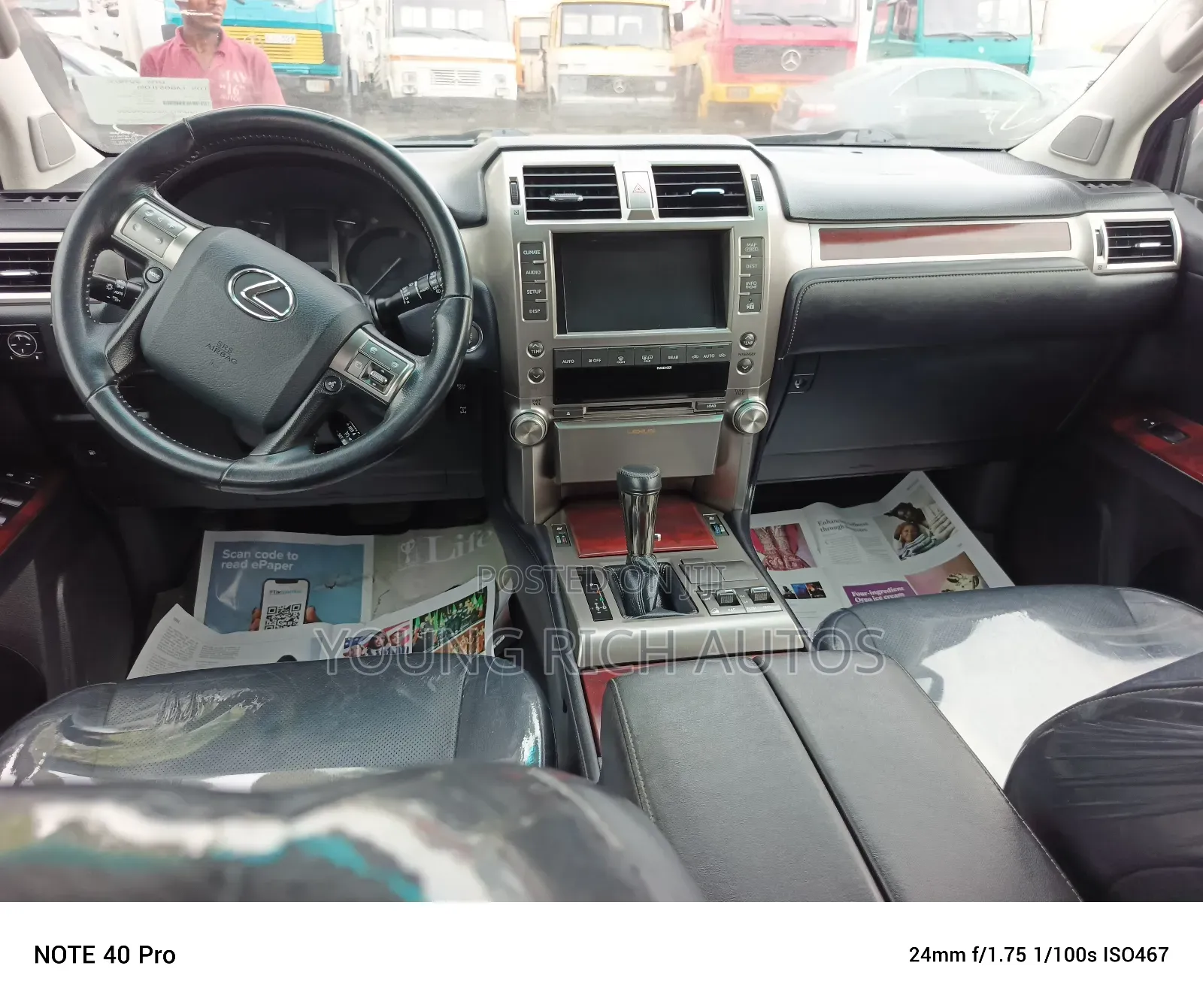 Lexus GX 2012 Silver