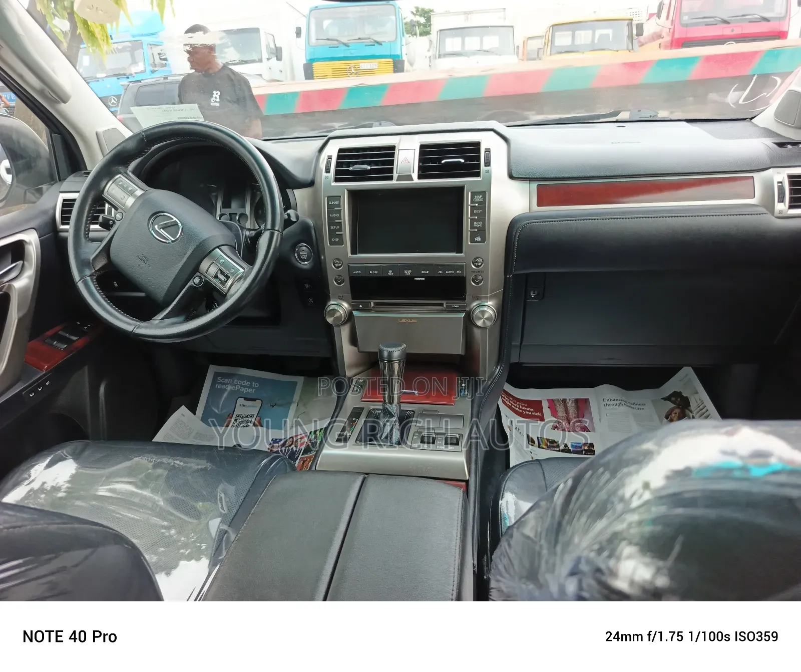 Lexus GX 2012 Silver