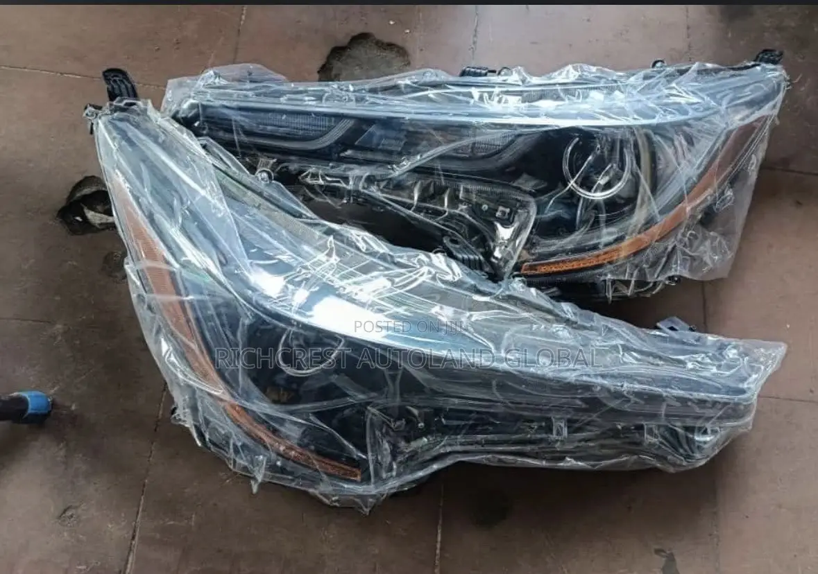 Toyota Corolla 2021 Headlights