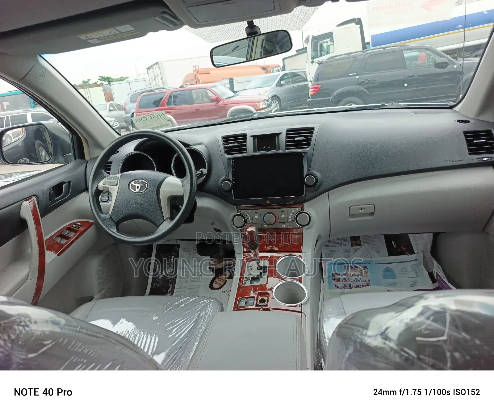 Toyota Highlander 2010 Silver