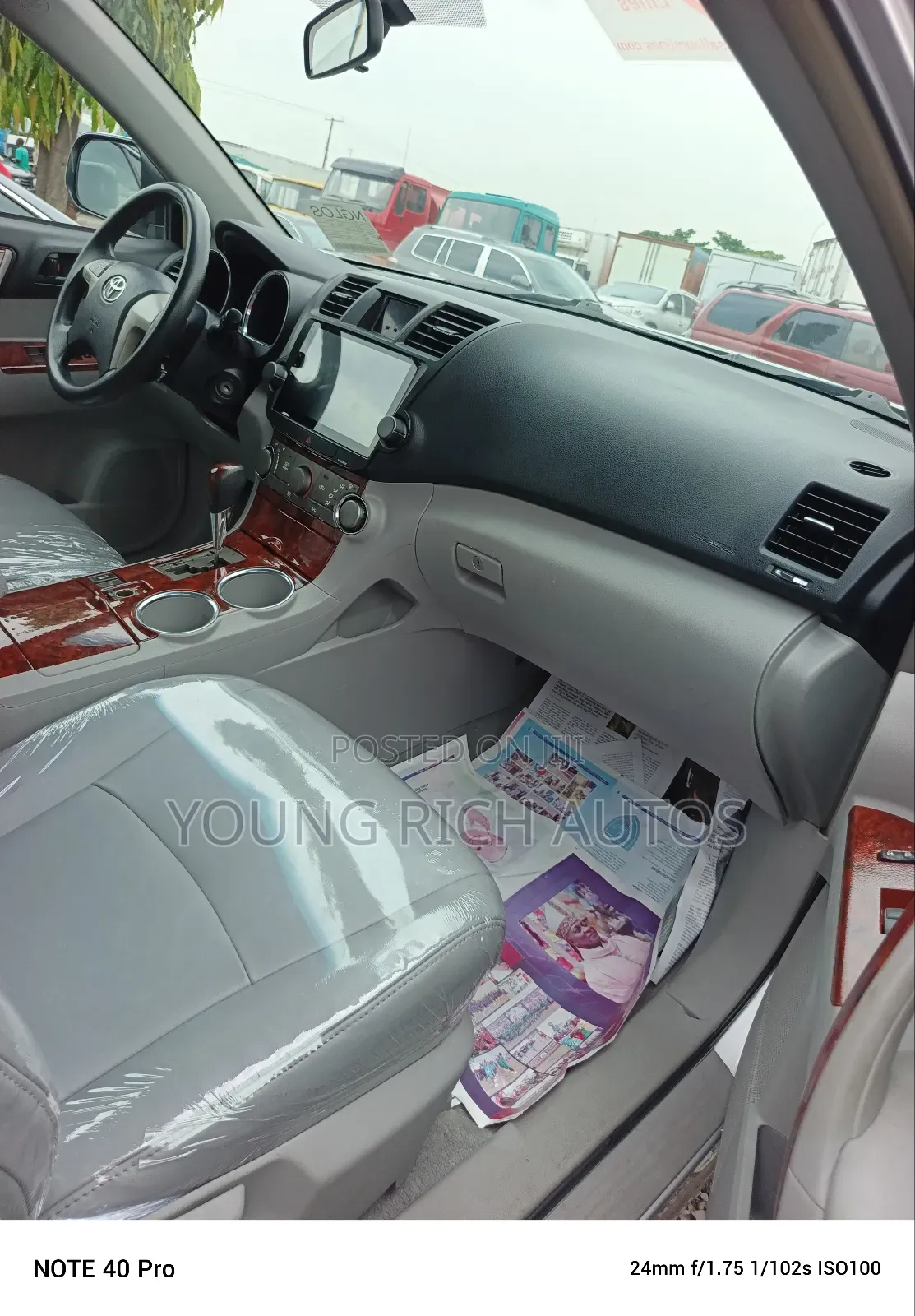 Toyota Highlander 2010 Silver