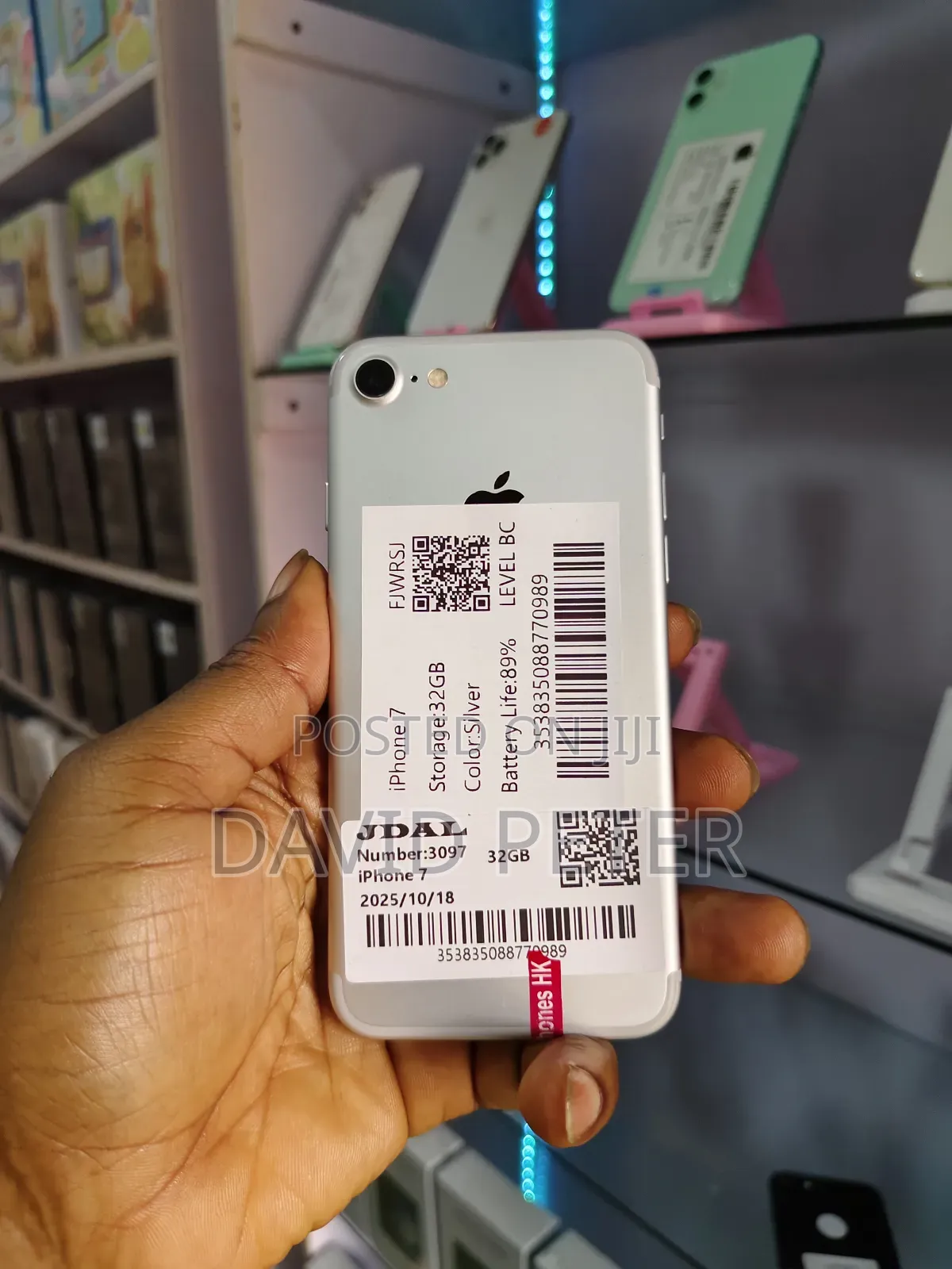 New Apple iPhone 7 32 GB Black