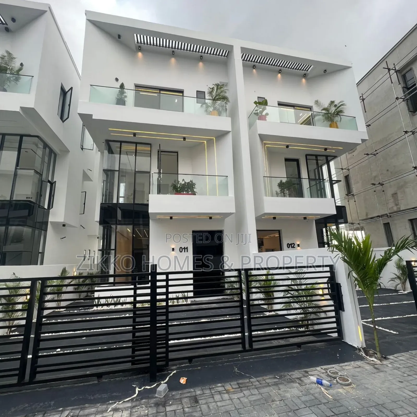 4bdrm Duplex in Orchid Road, Lekki for sale