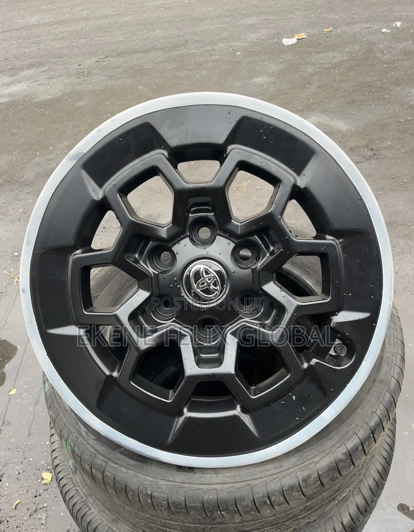 17r Hilux 2024 Model