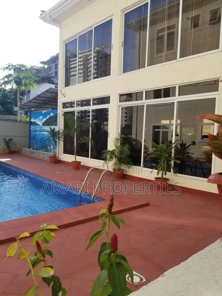 2bdrm Block of Flats in Ikoyi for rent