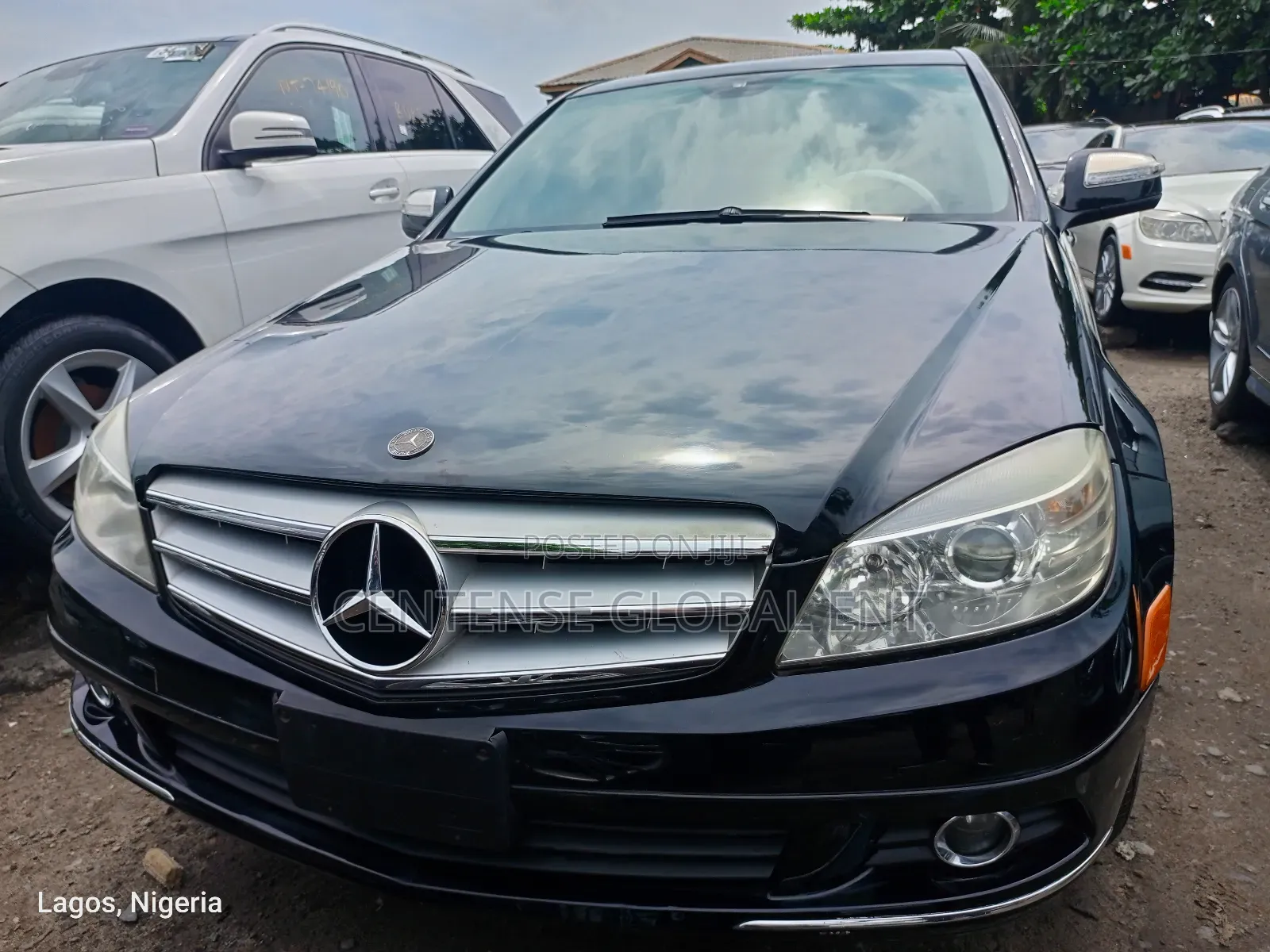 Mercedes-Benz C300 2010 Black