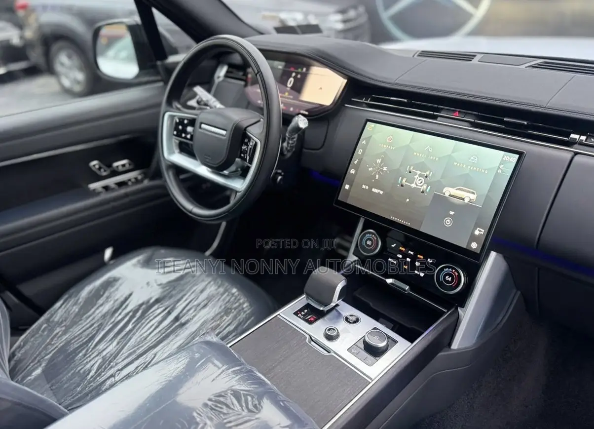Land Rover Range Rover Vogue 2023 Gray