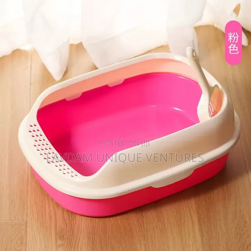 Durable Cat Litter Box With Scoop — Easy to Clean Odor Control