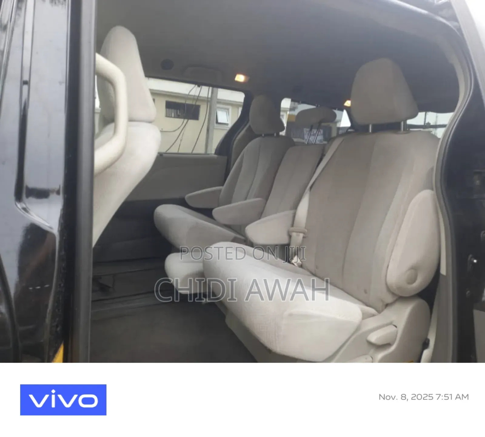 Toyota Sienna LE FWD 8-Passenger 2013 Black