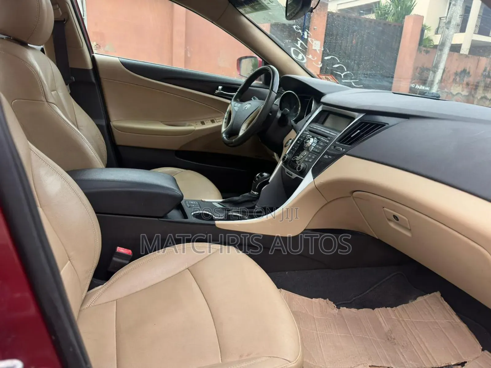 Hyundai Sonata Limited Sedan FWD (2.4L 4cyl 6A) 2012 Red