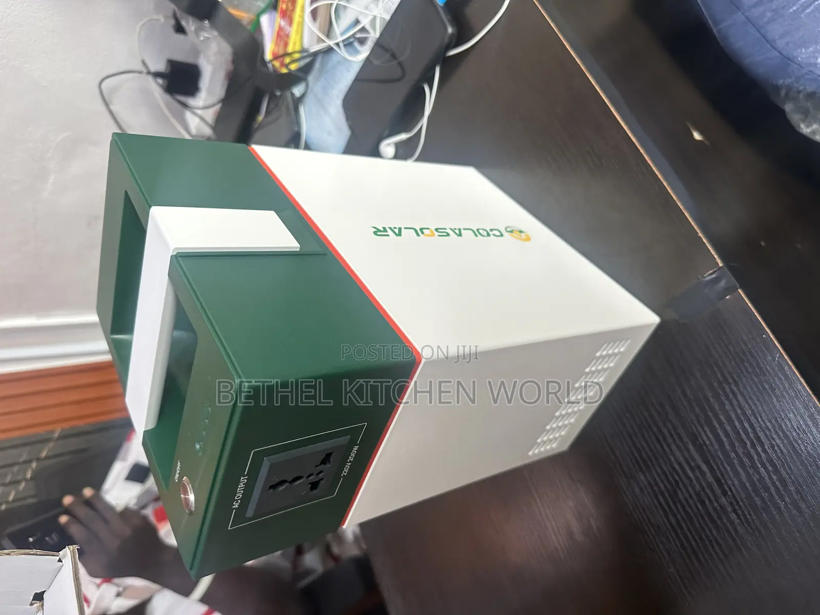 1000 Watts Cola Solar Generator