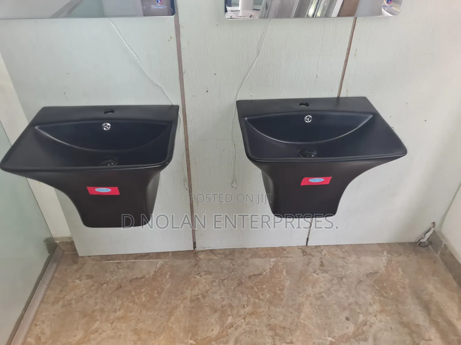 Black ⚫ Square Toilet Basin