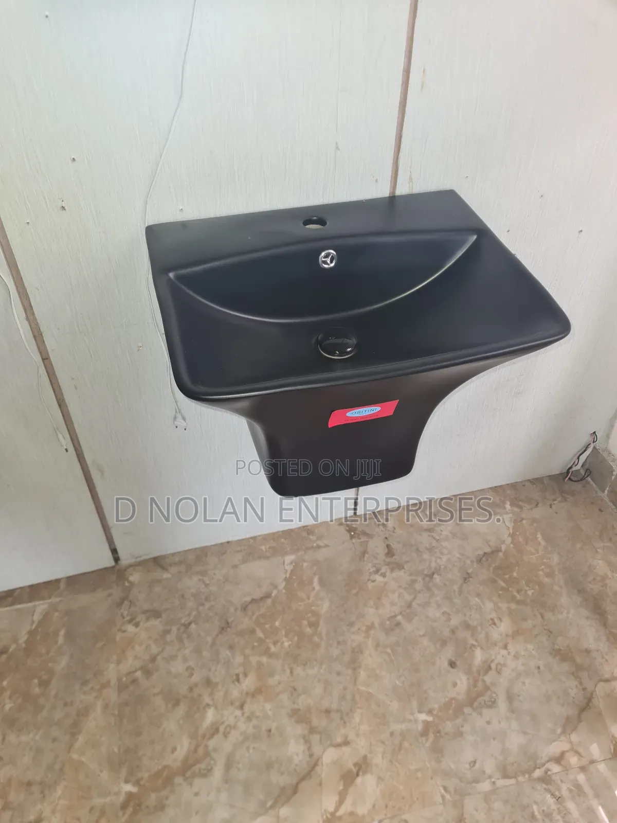 Black ⚫ Square Toilet Basin
