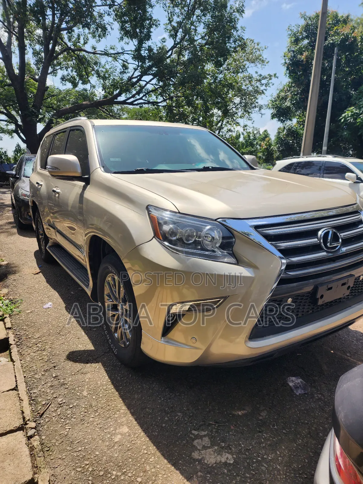 Lexus GX 460 Luxury 2015 Gold