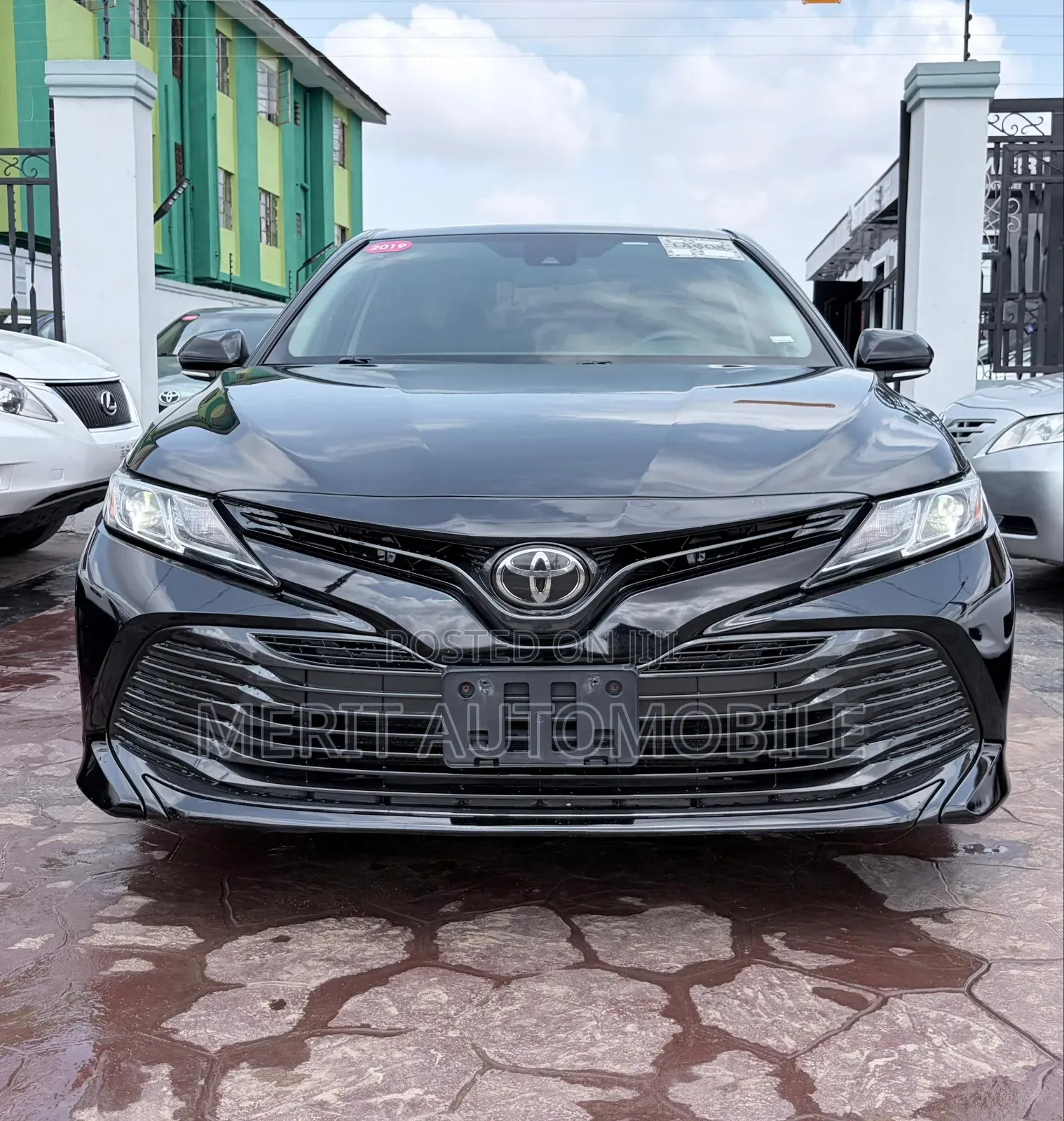Toyota Camry LE (2.5L 4cyl 8A) 2019 Black