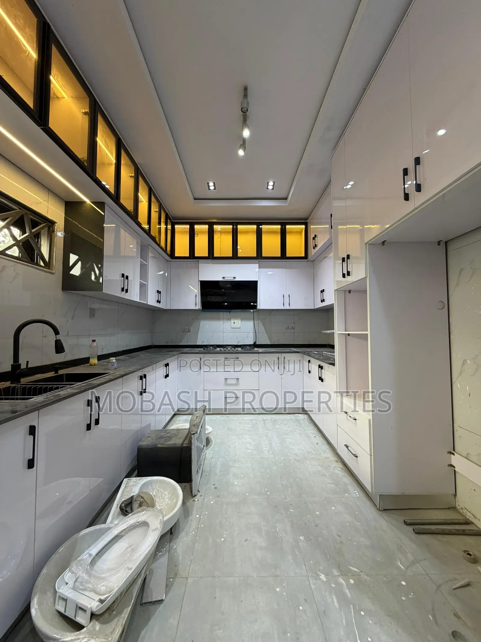 4bdrm Duplex in Alalubosa Gra, Ibadan for sale