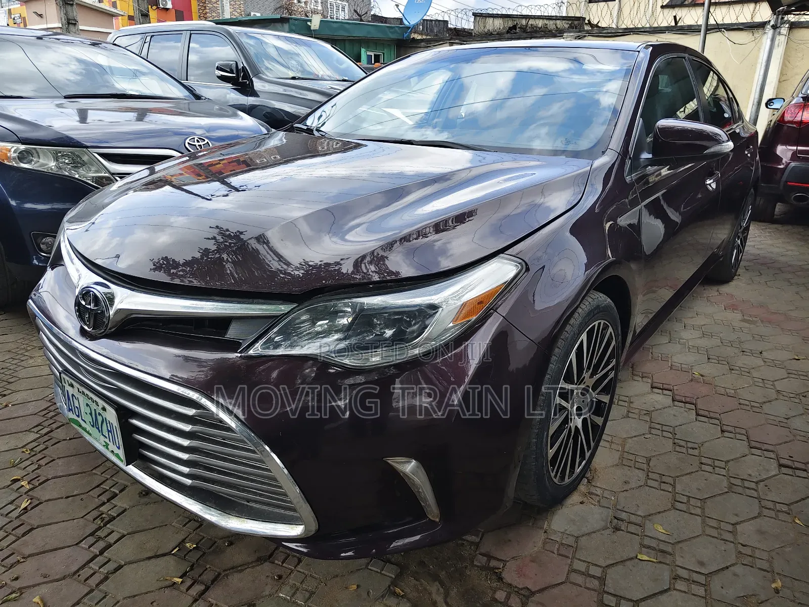Toyota Avalon Touring FWD Sedan (3.6L 6cyl 6A) 2016 Burgundy
