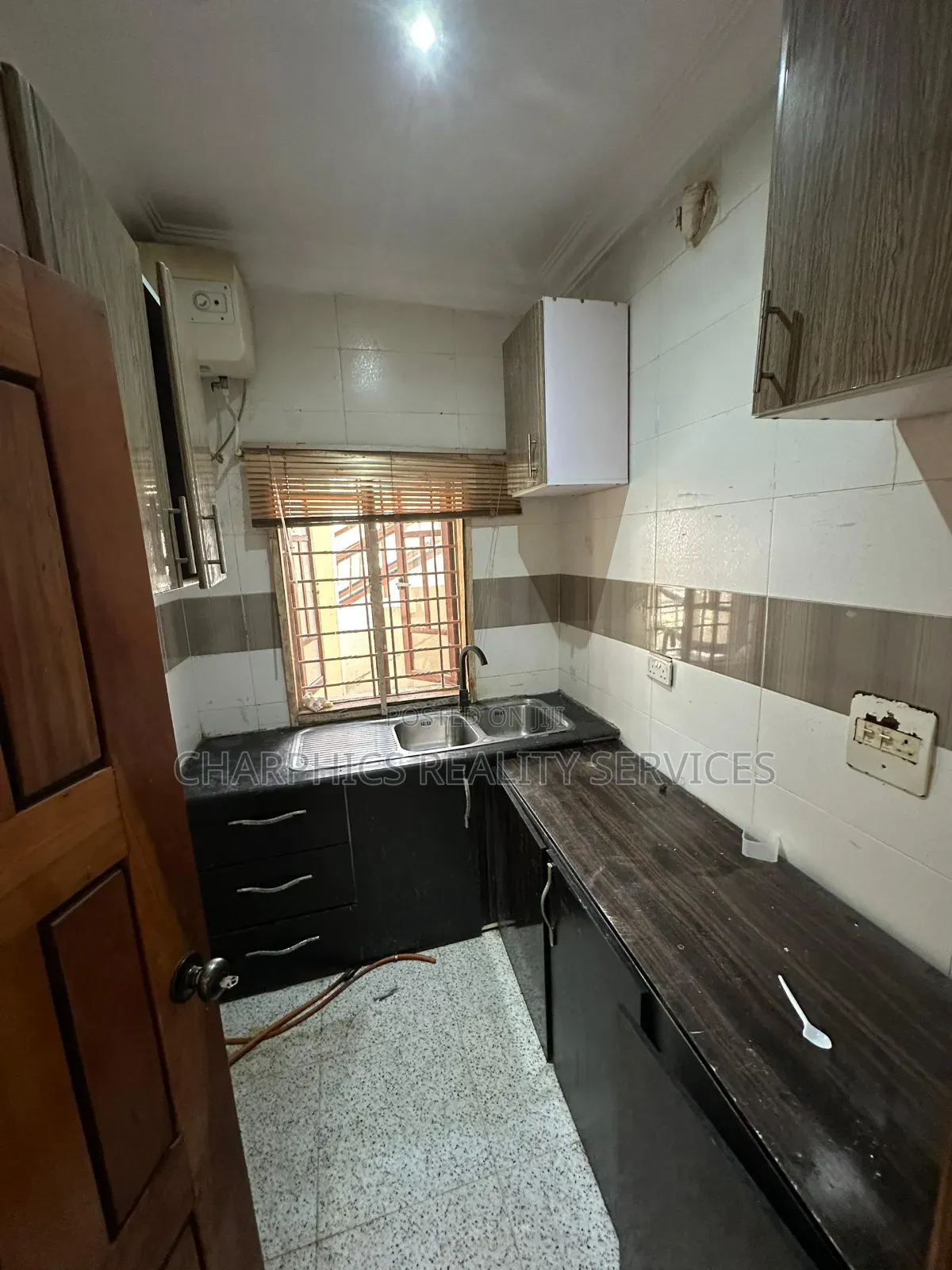 Mini Flat in Ologolo for rent
