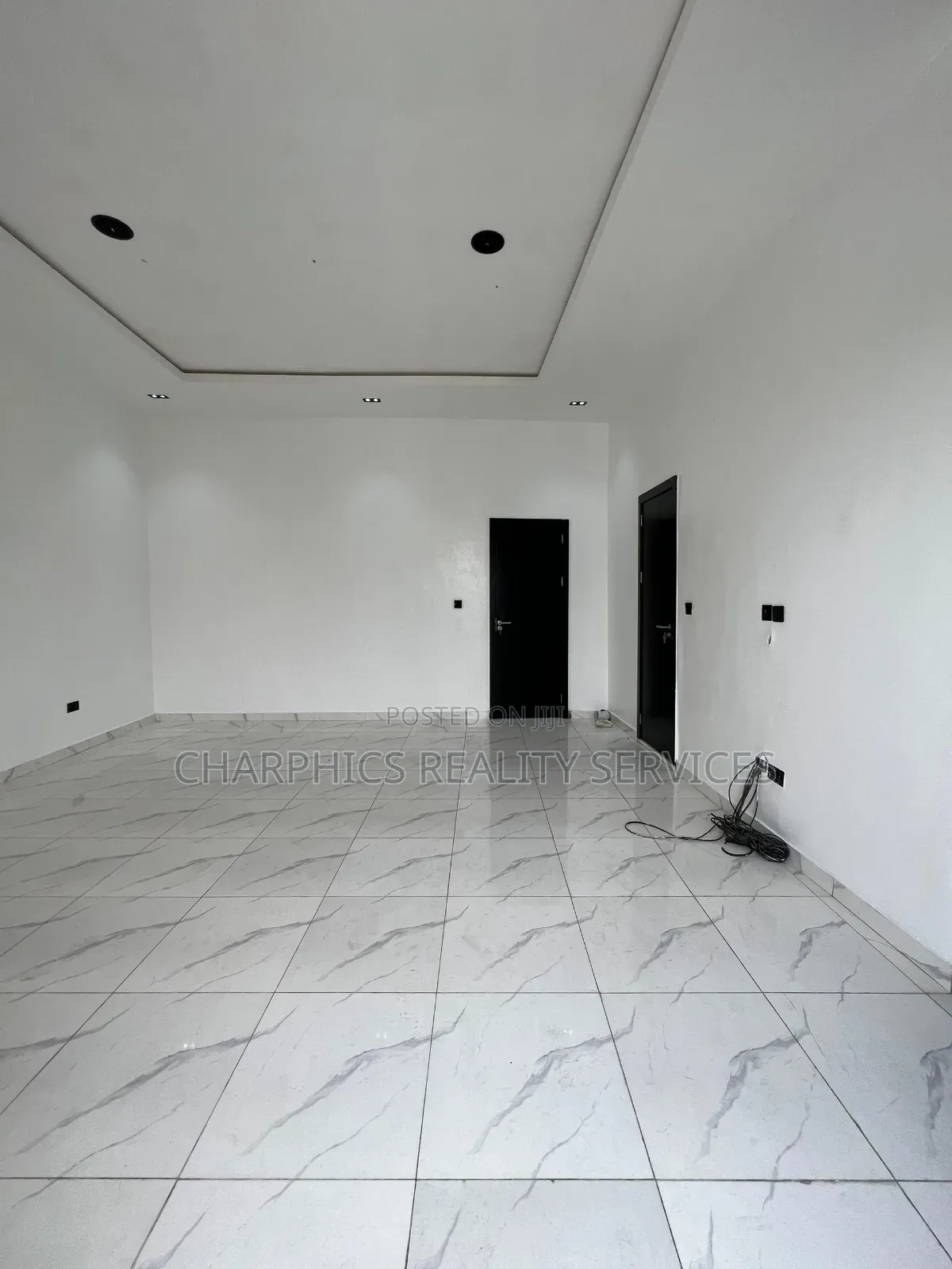 4bdrm Duplex in Lekki Phase 2 for sale