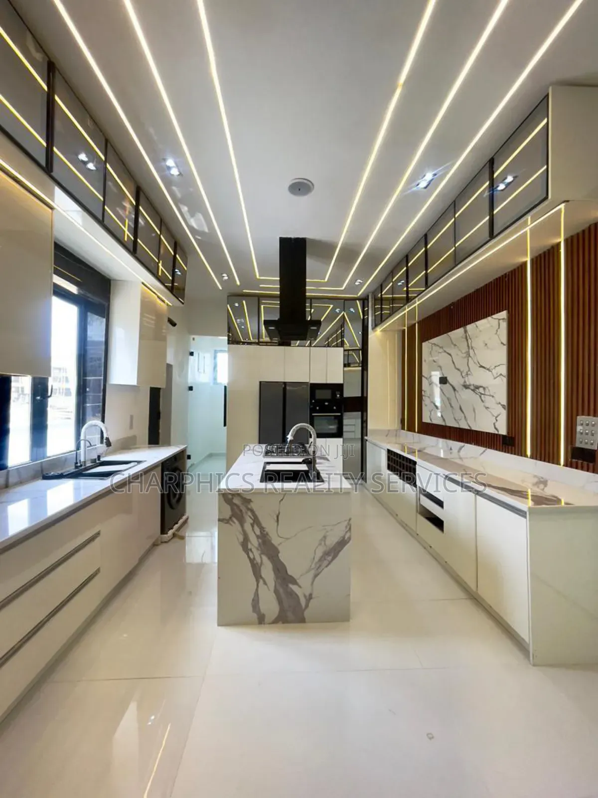 5bdrm Duplex in Ajah for sale